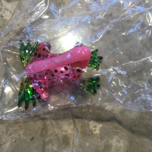 Pink/Green Frog Glass Fiqurine - Picture 6 of 10